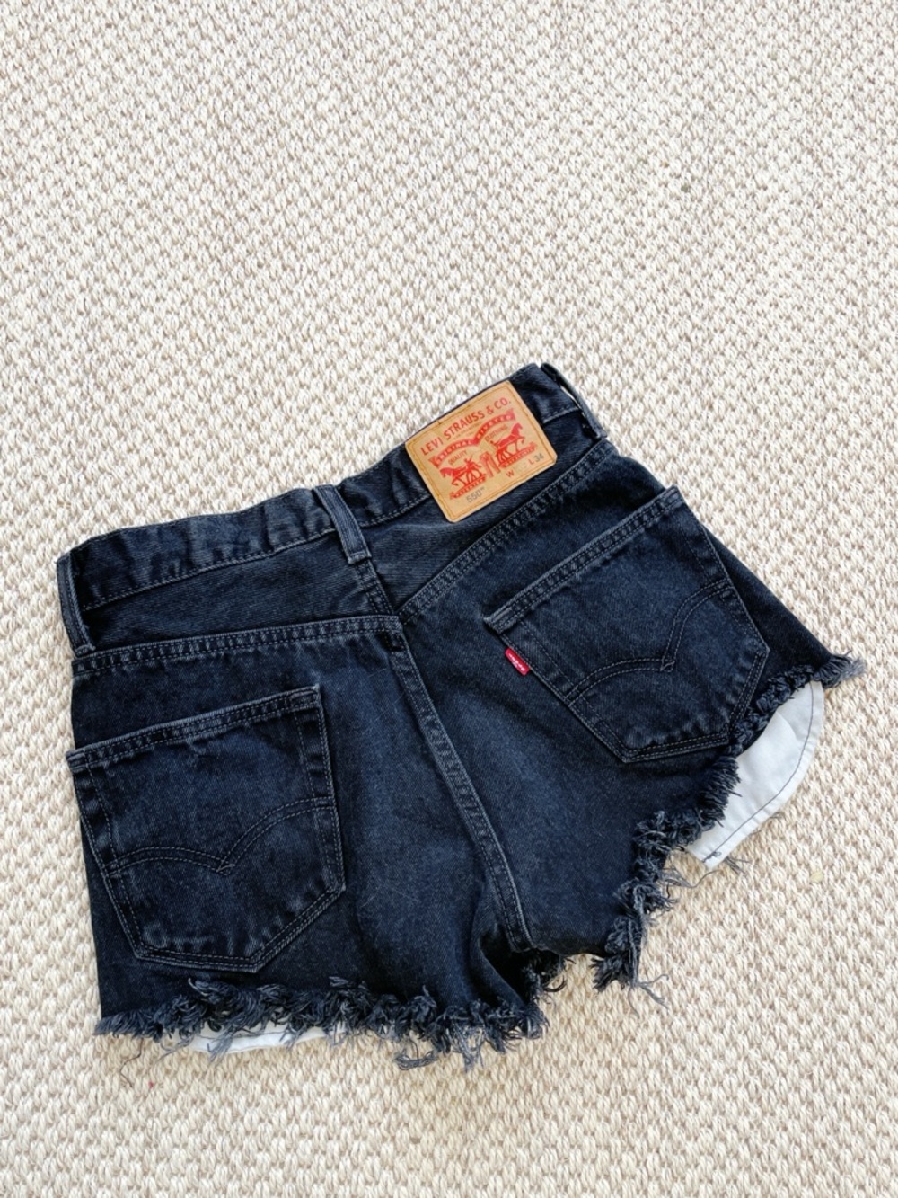 Vintage Levi’s Black Denim Cutoff Shorts Size 26 Distressed High Rise